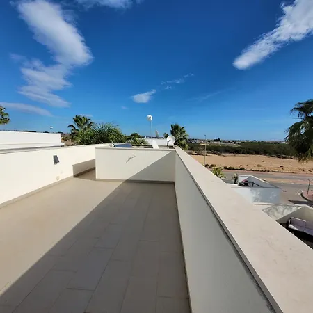 Casa Spruit Villa *